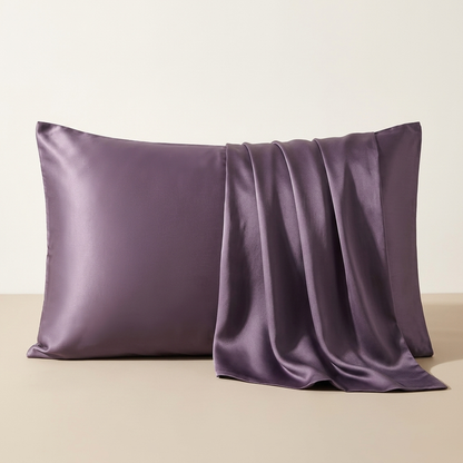Silk Pillowcase - Wakes Up Softer Than You Do