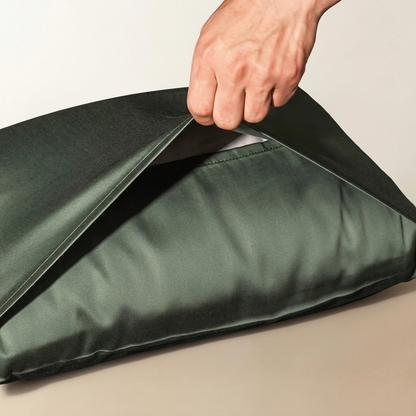 Silk Pillowcase - Wakes Up Softer Than You Do